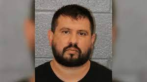 Benjamin Damron's Instagram, Twitter & Facebook