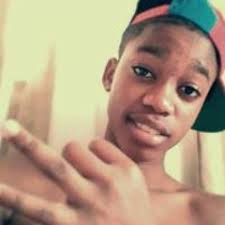 Stream Geronimo Ross music