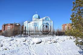 Im winter fahren vor allem skifahrer in diese region. Synagoge In Astana Hauptstadt Von Kasachstan Im Winter Fototapete Fototapeten Historisches Gebaude Astana Stadtlandschaft Myloview De