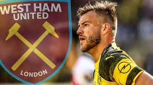 Latest on west ham united forward andriy yarmolenko including news, stats, videos, highlights and more on espn. Bericht Yarmolenko Vor Bvb Abgang Gesprache Mit England Klub Sportbuzzer De
