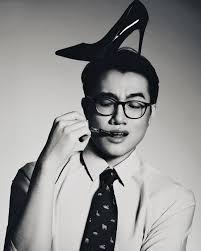 Người đàn ông nào cũng có một hòn đảo tâm hồn đầy thầm kín 🤫 Photo by  @t.t.andy Creative & Styling by @drxx.maddie Art direction by @iam.shanley  Model: @liamisjustfuckingprettyashell Studio: @onistudiovn #photography