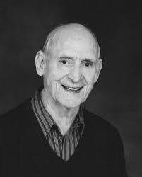 Ernest Arthur's Instagram, Twitter & Facebook