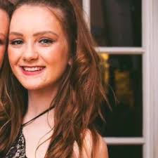 Neve Walker (@nevetwalker)