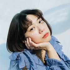 永原真夏 (Manatsu Nagahara) is a singer-songwriter releasing music as a solo  artist since 2015. She is also active as a vocalist of the SEBASTIAN X band  and 音沙汰 (Otosata) duo. Watch the「Girl