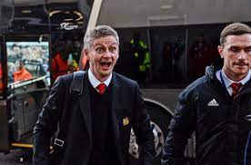 Ole gunnar solskjær — ole gunnar solskjaer nombre ole gunnar solskjær nacimiento … wikipedia español. Footballjoe On Twitter Ole Gunnar Solskjaer Looks Like A Competition Winner Who Gets To Be Manchester United Manager For A Day Slight Change Of Pace From Jose S Usual Demeanour Https T Co Nnfgqbphw6