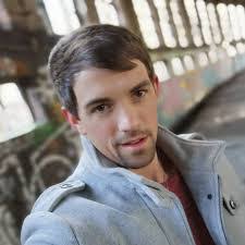 Kevin Heyer's Instagram, Twitter & Facebook