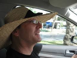 Eli Blau's Instagram, Twitter & Facebook