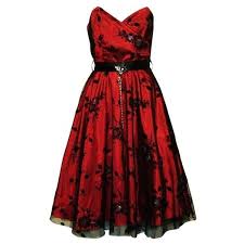 Pin By Kelley Nixon On My Style Gothic Prom Dress Goth Dress Plus Size Cocktail Dresses