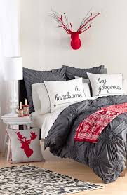 Maybe you would like to learn more about one of these? 35 Ways To Create A Christmas Wonderland In Your Bedroom