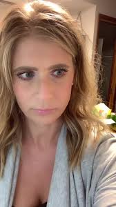 Do you kids do this at bedtime? #gotobed #kidsbedtime #iwannasayiloveyou  #momguilt #nowifeelbad