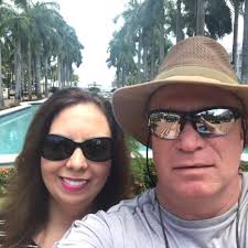 Ready for beach🏖🌊vacation? Beach near in Manila,1930s Real photo Postcard  Probably this was a part of the Cavite Boulevard (Roxas Boulevard today) or  Pasay beach. ______ shared by ~dalisay~💮