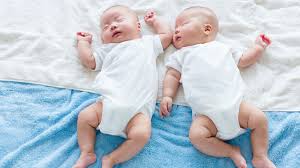 Wanita di china lahirkan bayi kembar selang 10 tahun, kok bisa? Ini Ikhtiar Untuk Mendapatkan Anak Kembar Walaupun Tiada Genetik Kembar June 2021 Kelabmama Malaysia