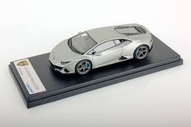 Huracan evo gt celebration the huracán evo gt celebration is a limited edition model with a limited production of 36 units. Lamborghini Huracan Evo 1 43 Looksmart Models