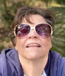 Katie Cassell's Instagram, Twitter & Facebook