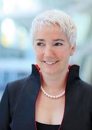 Accidental Imposter: Spicy Billionaire romance with flying sparks, sizzling  secrets, chance encounters, passionate affairs, scandalous revelations, and  ... Bachelor Club Book 5) (English Edition) eBook : Folsom, Tina:  Amazon.fr: Boutique Kindle