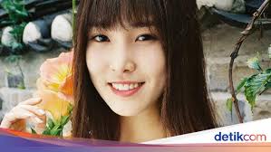 Nama ini menyisipkan tujuan kang daniel untuk menghubungkan negara asalnya ke seluruh. Idol Kpop Fotonya Diedit Pakai Hijab Syari Nggak Marah Malah Komentar Begini