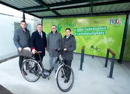 Noch Im Zuge Der Radverkehrsoffensive 2019 Neue Fahrrad Anlage Bei Der Wiener Neustadter Hauptplatz Garage Wiener Neustadt