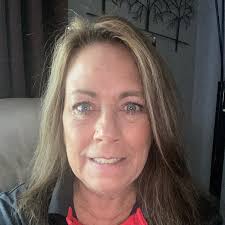 What type of cat is in the photo?