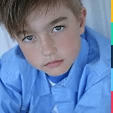 Field Cate: Clothes, Outfits, Brands, Style and Looks