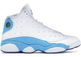 Official images of the air jordan 13 cp3 away have finally emerged, as the originally player exclusive silhouette will now be made available to the public. Jordan 13 Retro Chris Paul Home 807504 107