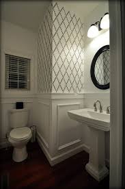 But function doesn't have to trump beauty! Yellow And White Stenciled Walls Design Ideas