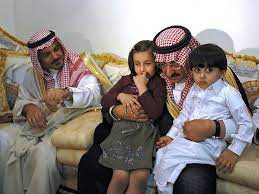 2010 الإعلان عن محاولة لاغتيال الأمير محمد بن نايف بن عبد العزيز وزير الداخلية السعودي str afp getty images fashion hats bucket hat