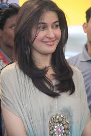 She Has A Beautiful Smile Celebrities Beauty Fashion