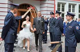 Check spelling or type a new query. Suhl Zella Mehlis Hochzeitsalarm Fur Die Suhler Feuerwehr Suhl Zella Mehlis Insudthuringen