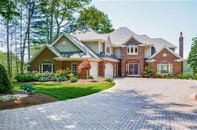 804 Pine Bay Ave Holland Mi 49424 7 Beds 4 5 Baths Lakefront Homes Waterfront Homes Estate Homes