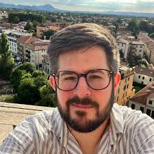 I am gay and I am a public health professional.// Hey everyone! I am a  recent MPH graduate who spent a few years too many working in policy but  have finally returned