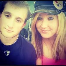 How to remove yellow tint from a picture?