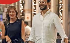 «la sardegna è fuori dal tempo e dalla storia». Maria Elena Boschi La Confessione Di Giulio Berruti Sono Innamorato Ci Sono Delle Foto Libero Quotidiano