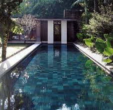 Argamassa Para Assentamento De Pedra Vulcanica Hijau E Hitam Azulejo Para Piscina Produtos Para Piscina Piscinas De Sonho