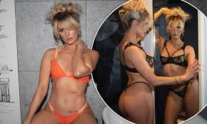 Sarah Jayne Dunn rakes in so much cash from her OnlyFans snaps that she  does NOT need to work | Daily Mail Online