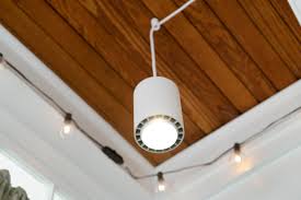 How to choose the best grow light for your indoor garden. Soltech Solutions Hanging Grow Light Review Simple And Powerful