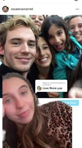 Reply to @paulaperezglass he once tweeted me appy buffday #greenscreen  #samclaflin #daisyjones #hungergames