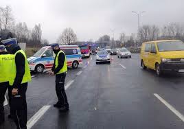 Jul 29, 2021 · utrudnienia na dk 94 w boniowicach, pow. Wypadek Na Dts Ce Dachowal Samochod A Kolejne Wjechaly W Ladunek Katowice24