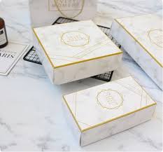 Chine Logo Personnalise Impression Papier Cosmetiques Emballage Carton Boite Cadeau Acheter Boite De Rangement Sur Fr Made In China Com Vous pourrez l'utiliser lors des fêtes de noël ou pour toutes autres occasions durant l'année. emballage carton