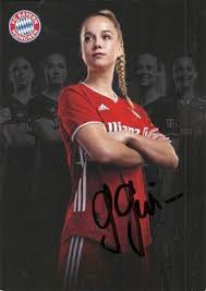 Sie will nicht tanzen, nicht leichtathletik machen, nicht zum taekwondo gehen. 200 Soccer Autographs Ideas In 2021 Soccer Cards Womens Soccer Soccer