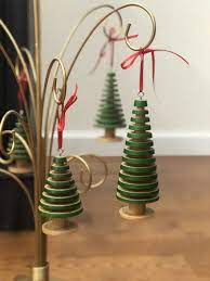 Ezakka wooden christmas ornaments xmas tree hanging tags pendant embellishments crafts decor for christmas tree holiday decorations wedding with strings, pack of 16. 20 Unique Christmas Tree Ornaments Wooden Christmas Tree Decorations Wooden Christmas Ornaments Christmas Tree Ornaments