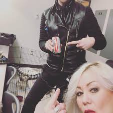 A throw back to @chrismanages taunting me with a Diet Coke. I miss that  poison-- but I've moved on. And I'm very resentful- not gonna lie.  @lorelai_theshihtzu watches the bullshit unfold