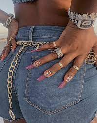 Megan thee stallion was born megan jovon ruth pete on february 15, 1995 in san antonio, texas and raised in houston, texas to holly aleece thomas & joseph pete. Nails Lipstick Shaped Nails Nail Photoshoot Nails Photoshoot
