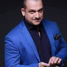 A member of the chamber of deputies for the social democratic party (psd) since 2012, he was the minister of culture in the fourth ponta cabinet from 17 december 2014 to 17 november 2015 and has held the position again since 4. Vulpescu Eu Facebook