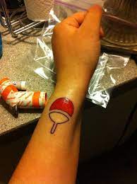 Dollfaceconlon Just Thought I D Show Everyone My Sweet Uchiha Tattoo This Is Old It S Healed Nicely Now Anime Tattoos Tattoos Uchiha Tattoo
