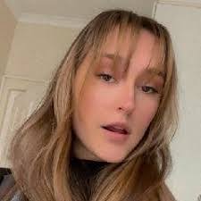 Nicole Boland's Instagram, Twitter & Facebook