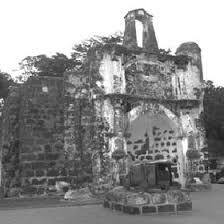 La porte de santiago se trouve à 0.3 km de l'hôtel. Remains Of Old Portuguese Fortress Porta De Santiago Gate In Melaka Download Scientific Diagram