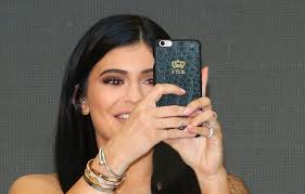 Snap stock closed down 6% on thursday after the reality tv star said she is no longer using the app. The Power Of One Influencer How Kylie Jenner Burned Snapchat