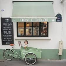 Philo Pompon On Instagram Mon Fournisseur Officiel Welcomebio Biocoop Organic Legumes Fruits Triporteur Ete Cafe Design Cafe Restaurant Cafe Shop