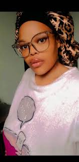 What are the closest creches to Hillgrove?