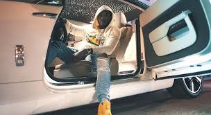 Robert rihmeek williams which is an american rapping personality, song writer& hip hop recording artist and professionally known by name of meek mill, he was born on may 6, 1987. What Is Meek Mill S Net Worth It S Not As High As You May Think